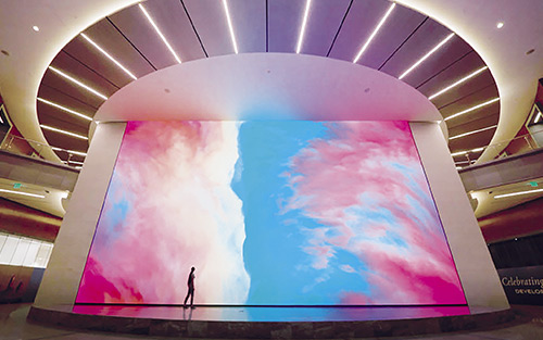 Extron Quantum Ultra Drives Immersive Artwork Videowall at Charlotte’s Legacy Union Tower