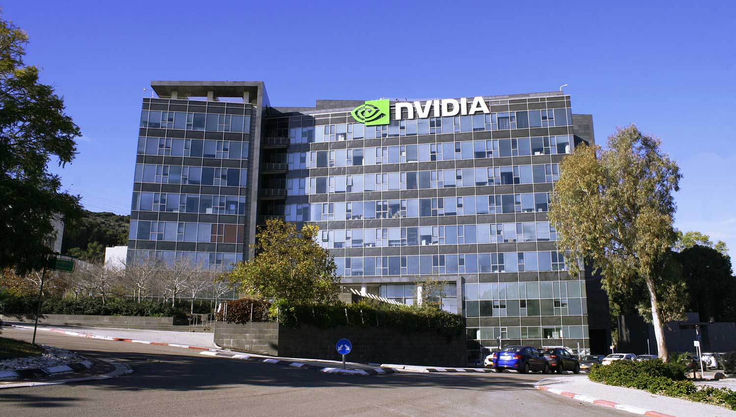 NVIDIA’s remodeled nine-story network business headquarters in Yokneam, Israel, was designed to blend advanced AV technology into the modern aesthetic of sophisticated professionalism.
