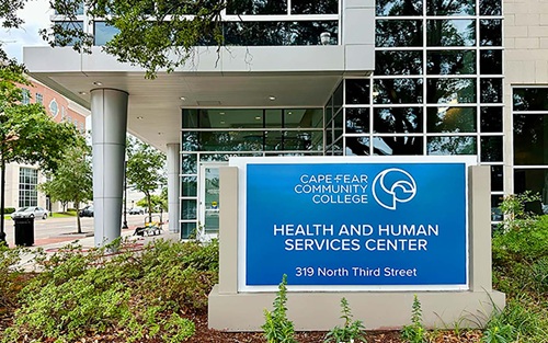Extron AV Gives Every Dental Student a Close-up View of Procedures Taught at Cape Fear Community College