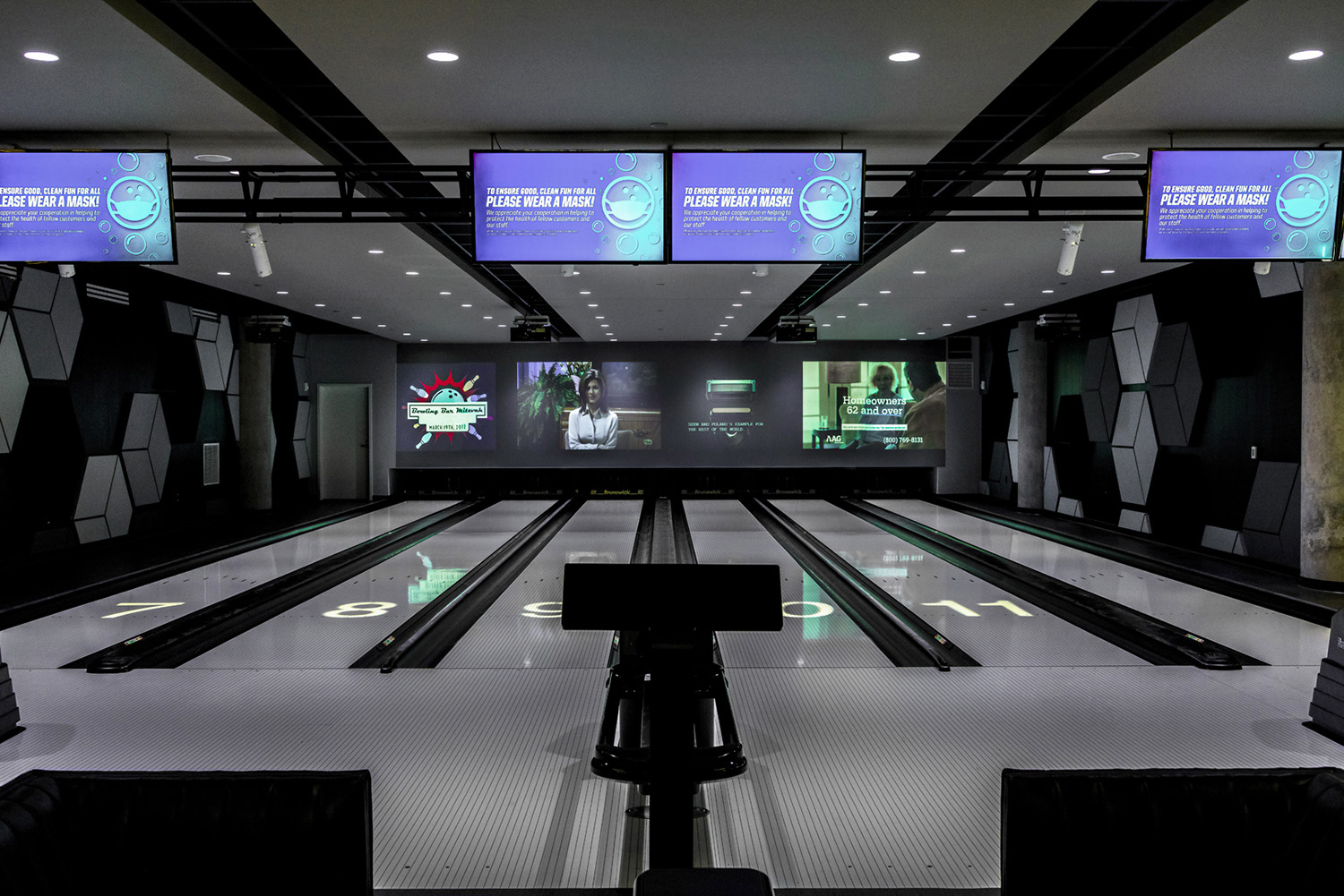 A videowall in each bowling alley can display televised programming interspersed with colorful advertisements for upcoming hotel events and featured restaurant and bar specials.