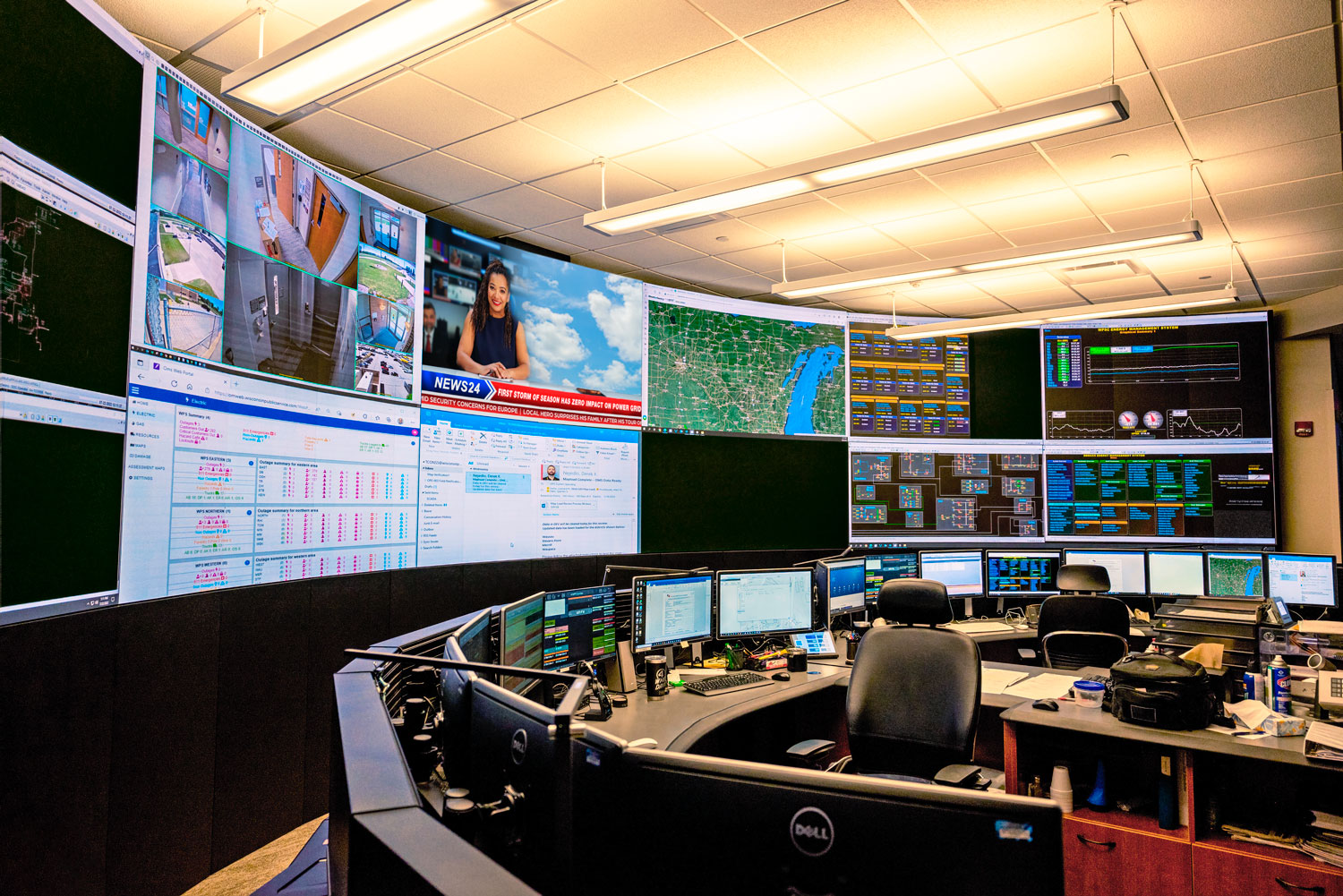 Thumbnail - WEC Energy Group administrators and control room personnel are pleased with the functionality, flexibility, and reliability of the new videowall system in the Operations Center.