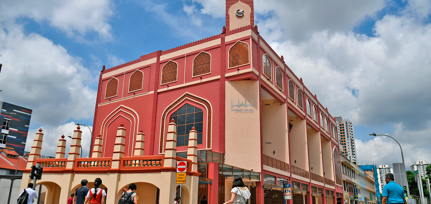 Die Angullia Moschee in Singapurs Viertel Little India
