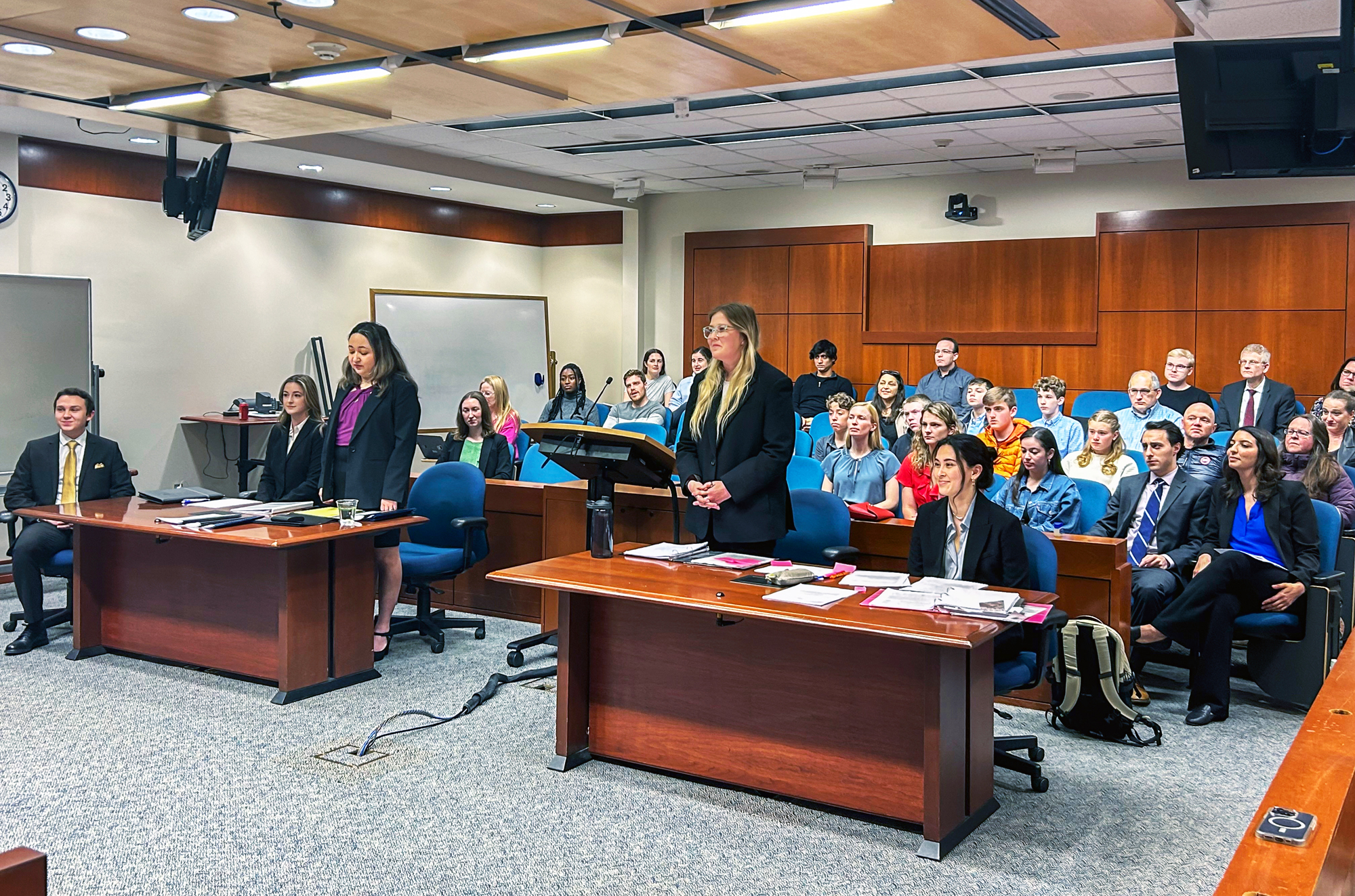 Moot Courtroom 4049 has two ceiling-mounted flat panel displays and a mobile flat panel display. The room seats 56 spectators.