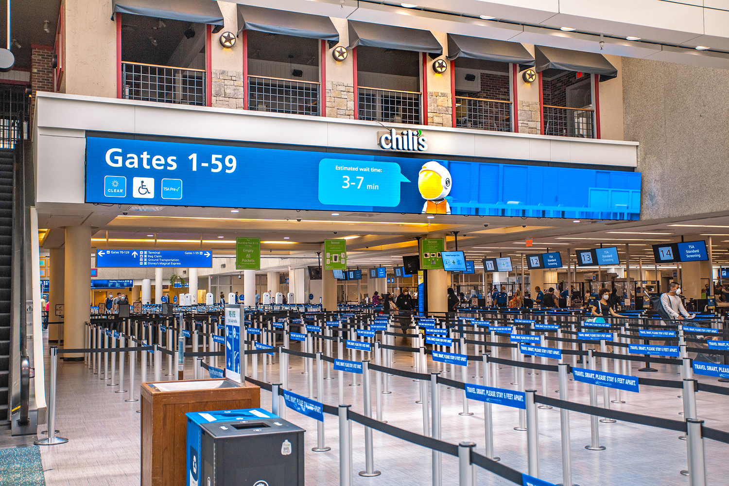 Media servers are located throughout the airport and the high resolution HDMI signals are extended to all of the displays over twisted pair cabling using Extron DTP transmitters and receivers.