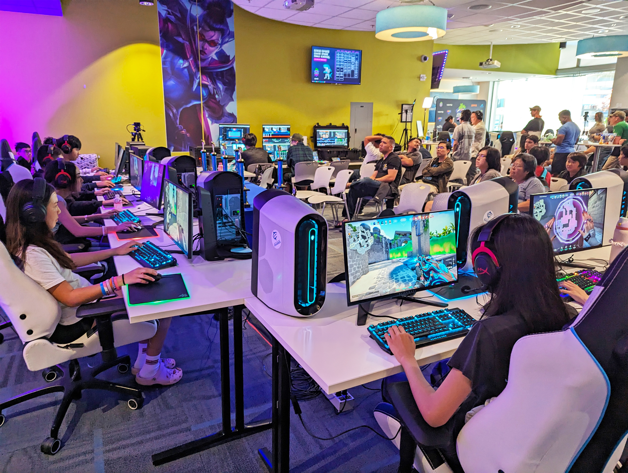 The HPU Esports Arena launched with 18 player stations and has continued to expand. Some stations can support up to four player consoles during tournaments and events.