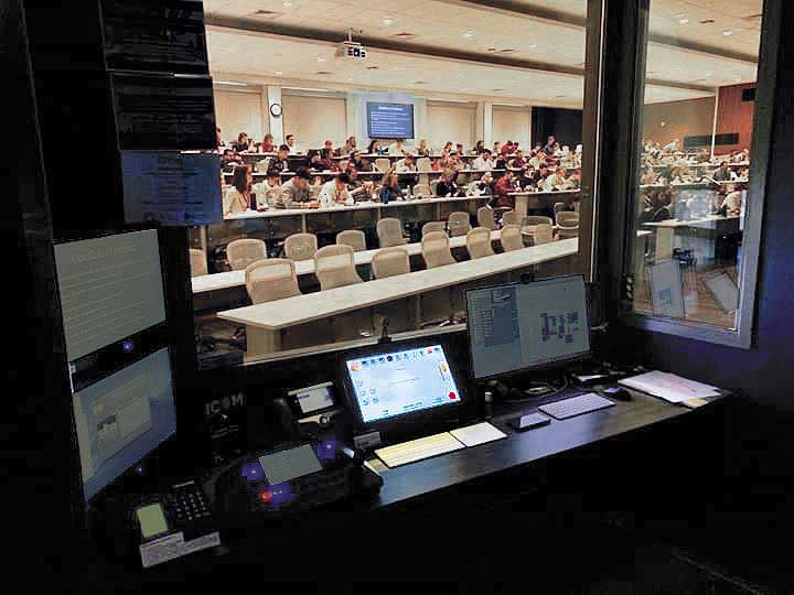 When Lecture Halls A and B are combined, the two DTP systems are connected to an XTP II CrossPoint 3200 matrix. The support staff operates the XTP system from the control room using the TLP Pro 1720TG 17" tabletop touchpanel.