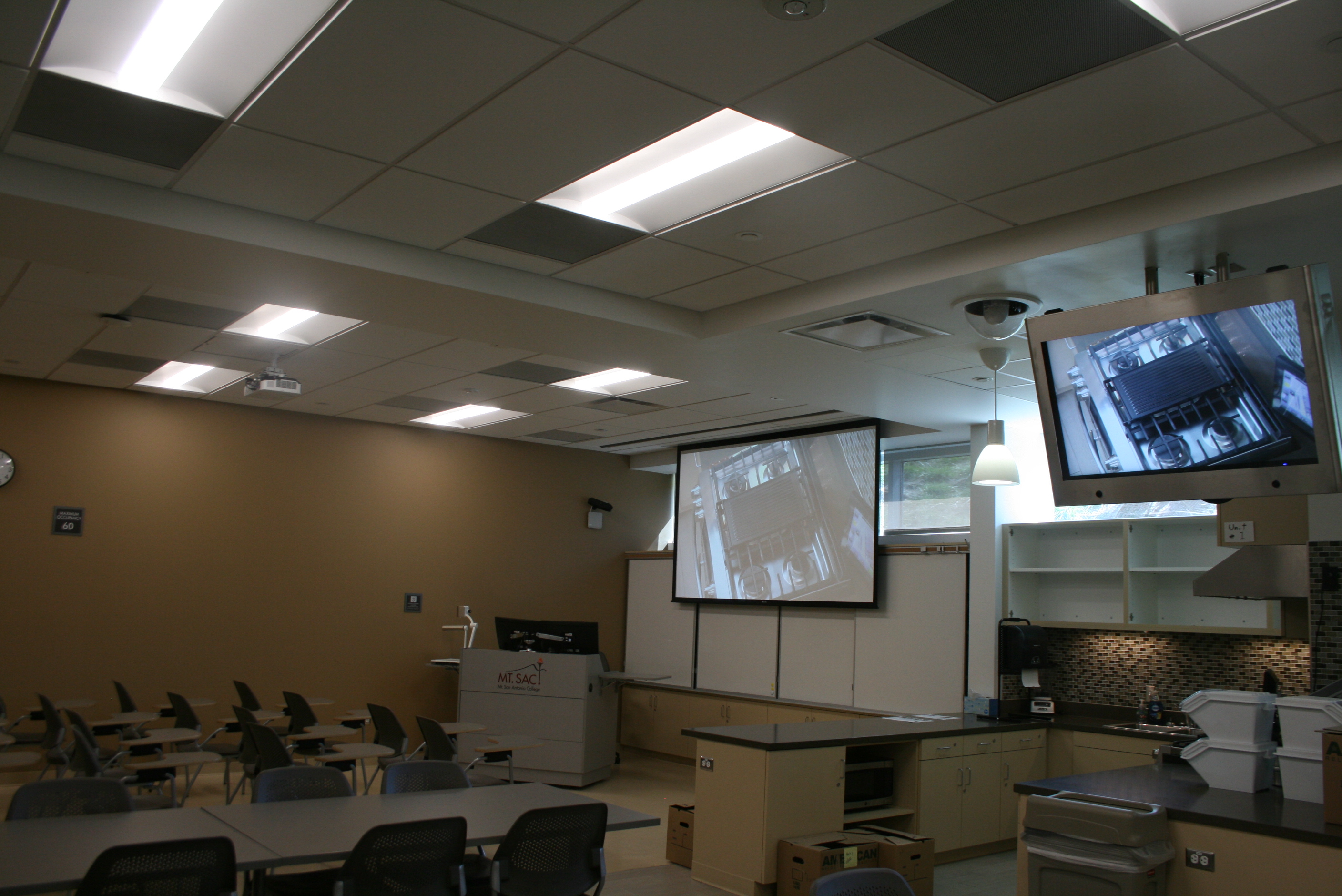 BCT complex with Extron AV signal switching systems