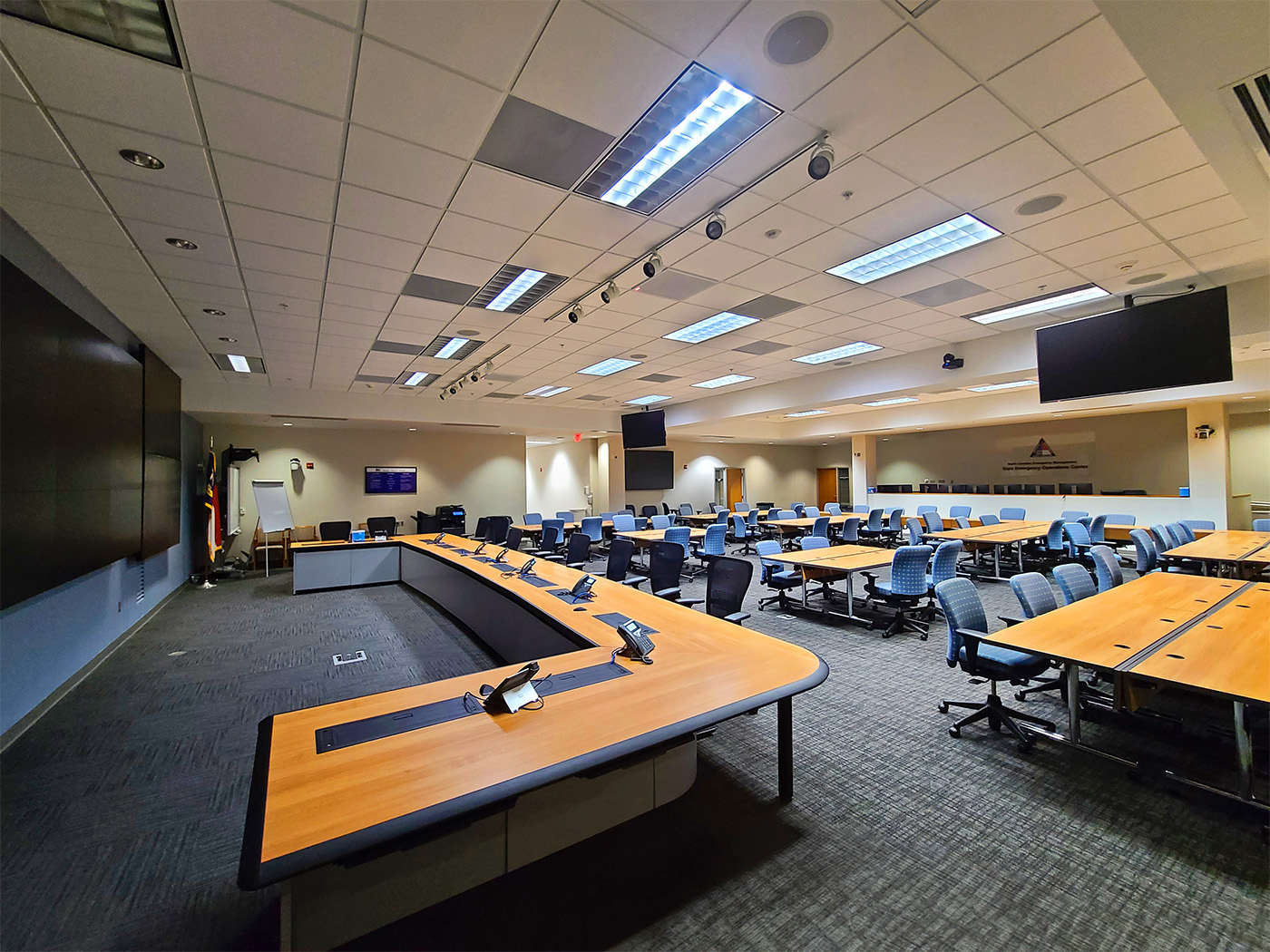 During an emergency, the North Carolina Department of Public Safety and other state and federal agencies coordinate their efforts out of the EOC Situation Room in Raleigh.