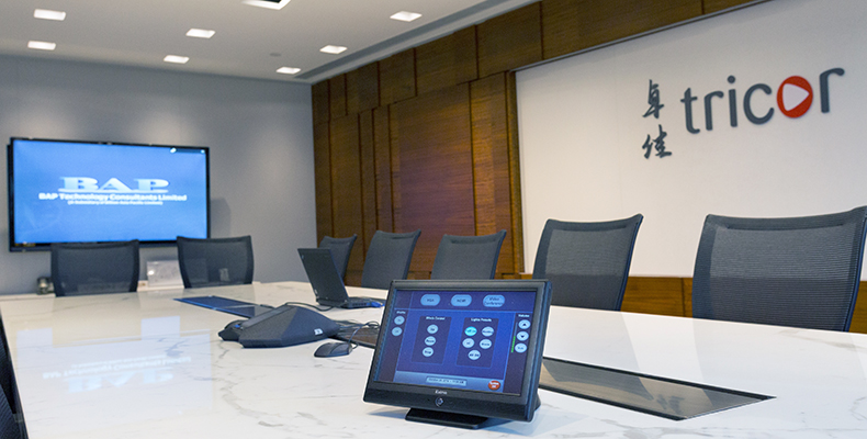 The XTP CrossPoint 1600 delivers high performance AV switching within meeting and video conference rooms as well as for configurable spaces.