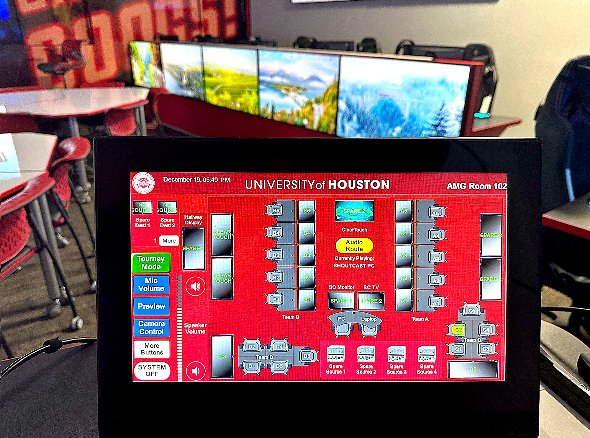 An Extron TLP Pro 1525TG TouchLink® Pro touchpanel gives instructors and coaches intuitive control of audio, video, and routing throughout the arena.