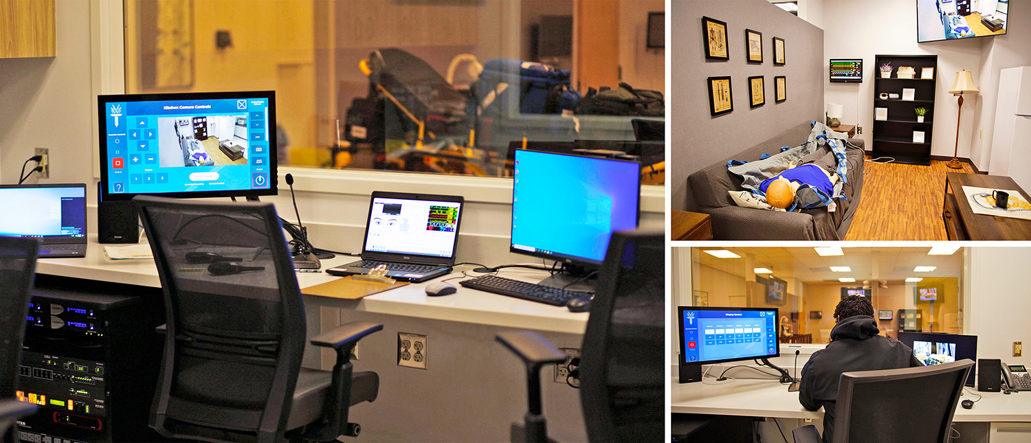 Wake Tech 社区学院佩里健康医学校区的 EMS 急救仿真模拟空间。左图：控制间的教师工作站。右上：一个高保真的医用人体模型仰卧在客厅的沙发上。右下：教师从控制间远程控制医用人体模型的症状。学生可通过远处墙面的电脑显示器了解病患的生命体征。室内 PTZ 摄像机采集的画面可被显示在右上方墙面的 55” 平板显示器上。